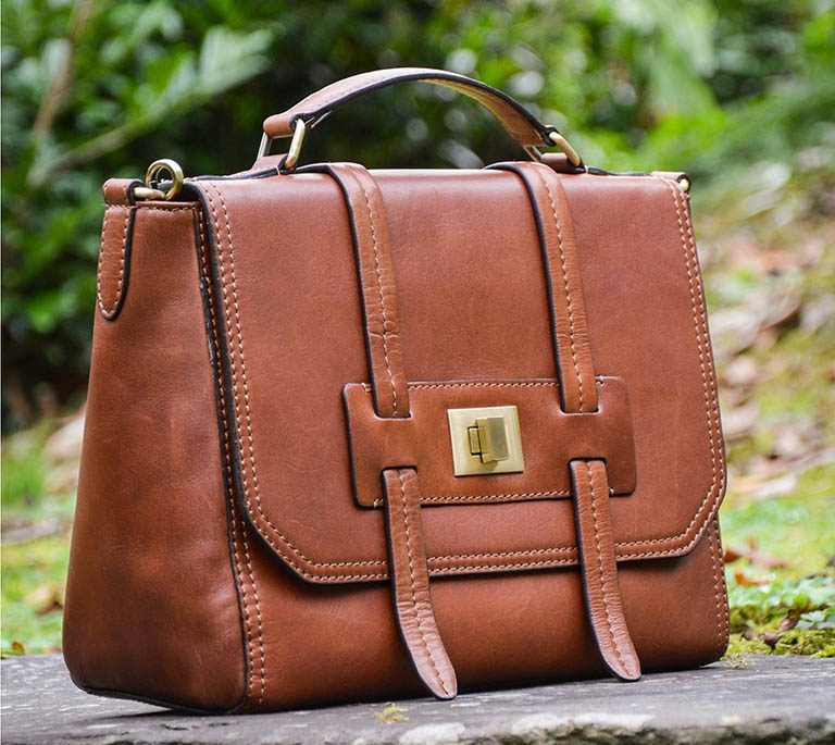 تعرف على تفسير الحلم بالشنطه في المنام لابن سيرين - تفسير الاحلام لابن سيرين