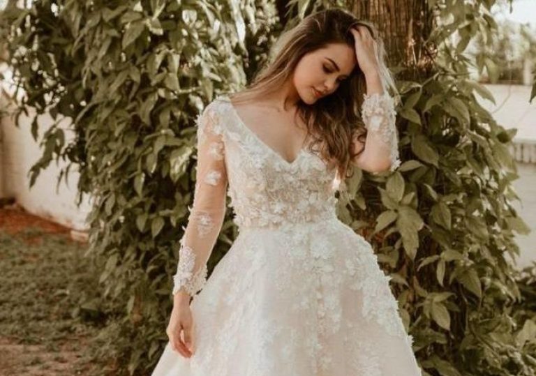 فستان زفاف