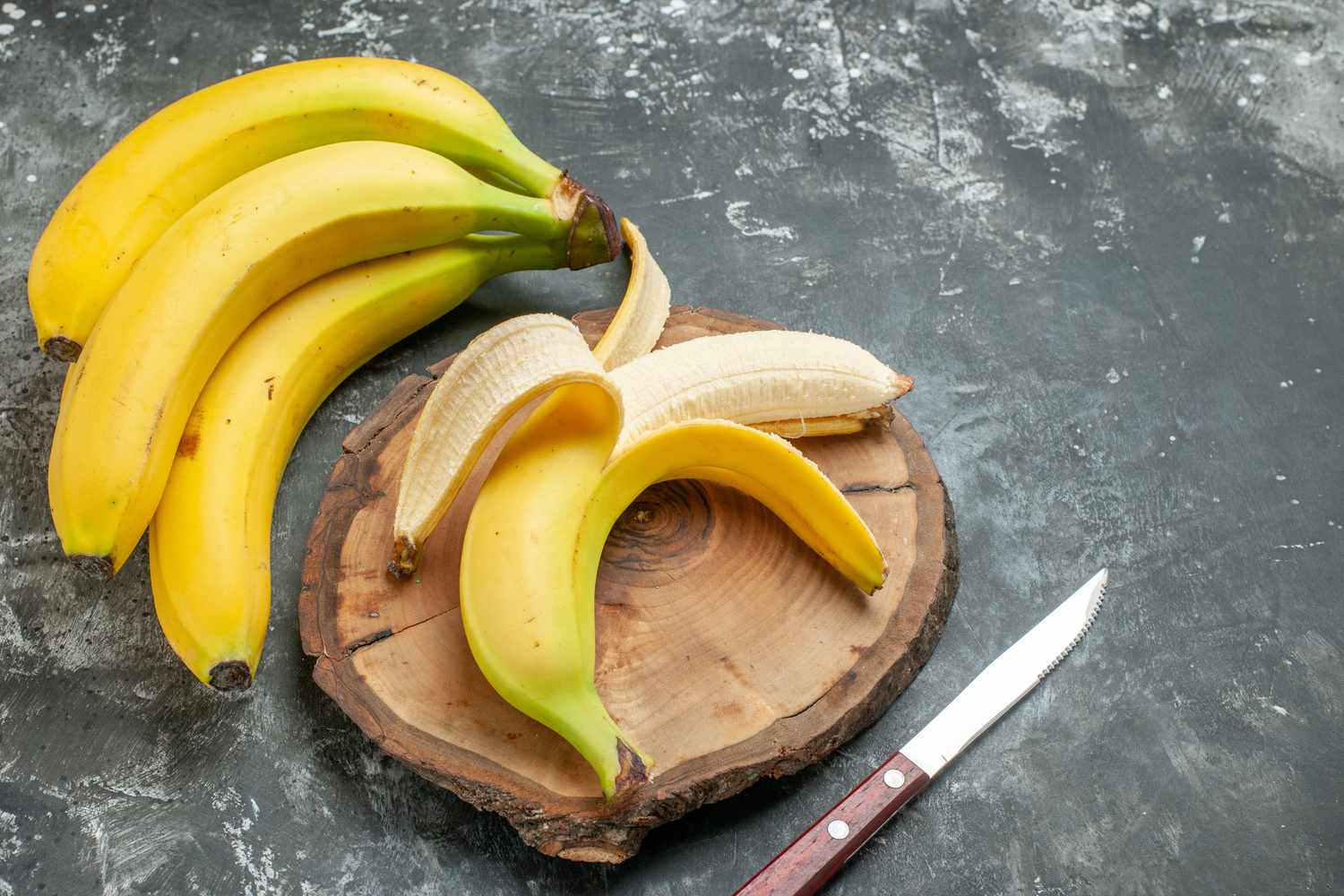 تفسير حلم الموز للعزباء 