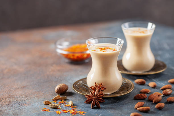 Hvordan laver jeg mandelkaffe?