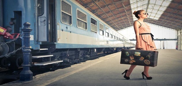 تفسير حلم النزول من القطار للعزباء