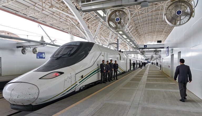 تفسير رؤيا ركوب القطار