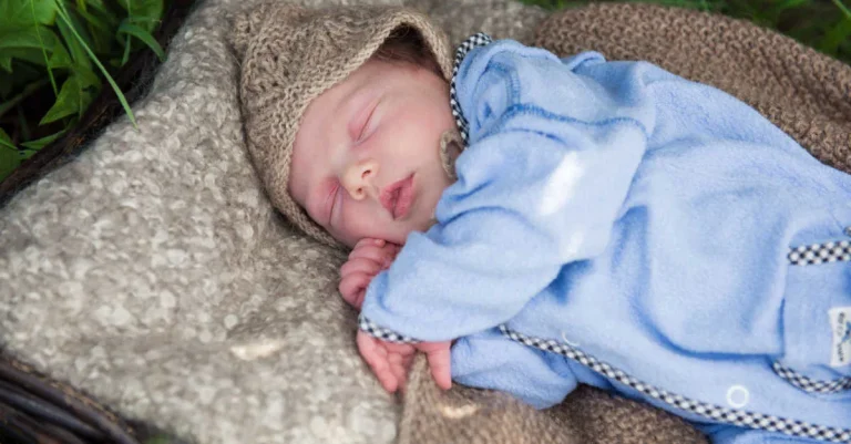 الحلم بطفل ذكر