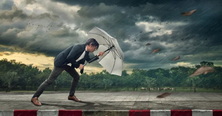 الحلم بعاصفة قوية