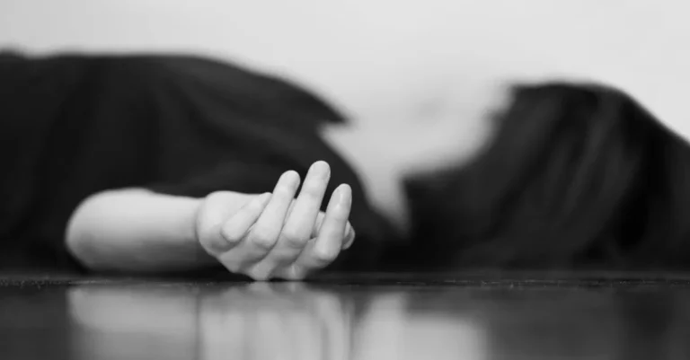 الحلم بقتل شخص ميت