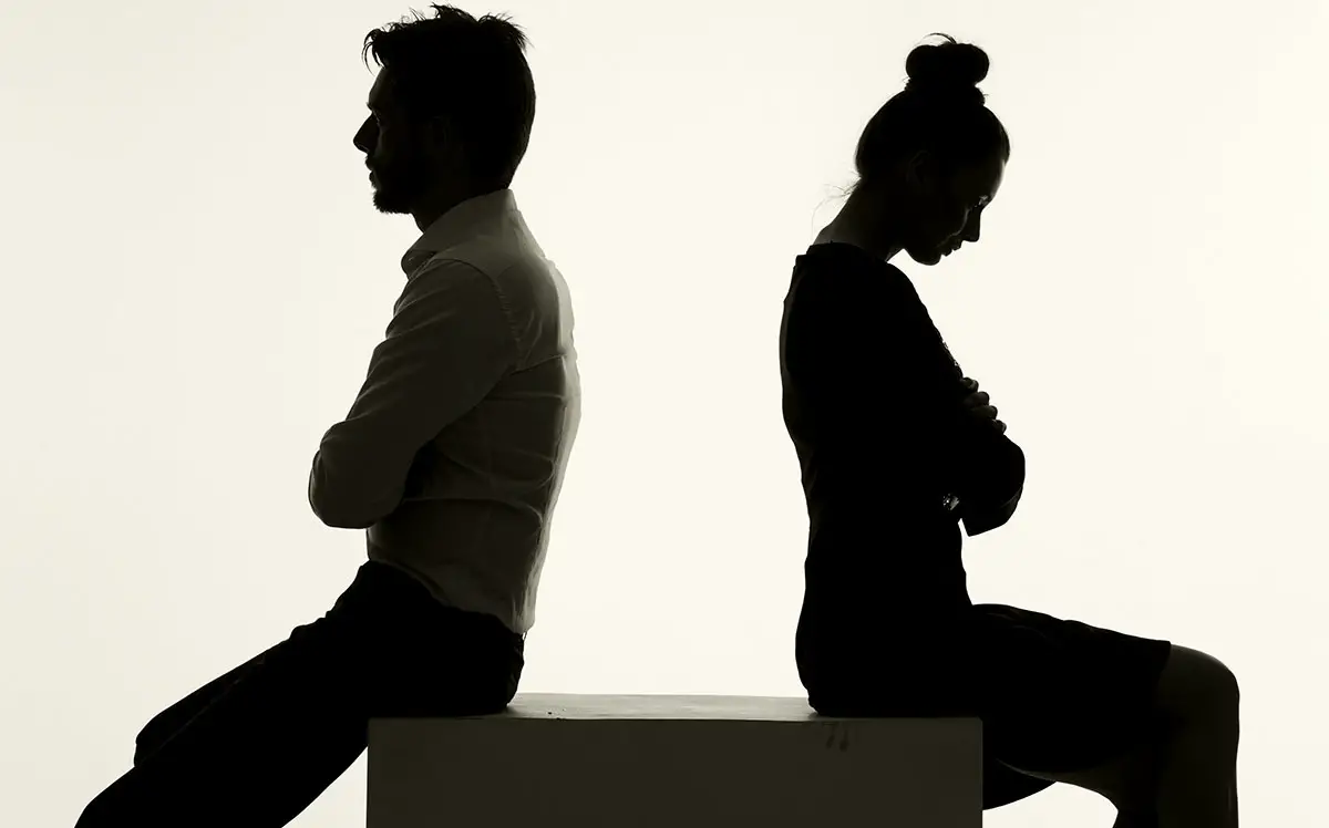 الحلم بطلاق الاخت