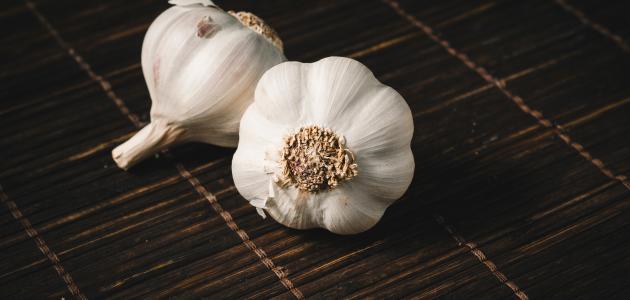 الثوم بالمنام