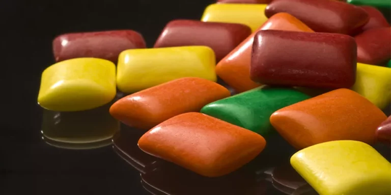 تفسير العلك في المنام